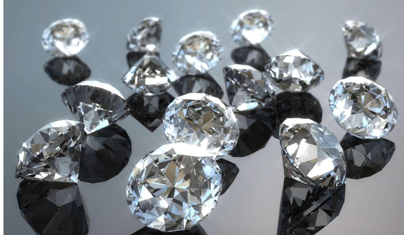 The Diamond Disruption: Lab Grown Diamonds Take Center Stage!