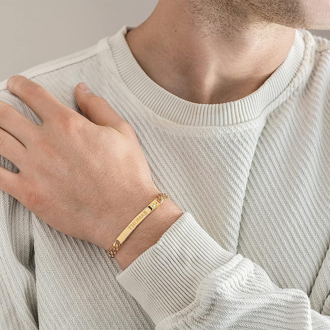 Handsome men’s bracelet designs to Channelise Your Inner Trendsetter!